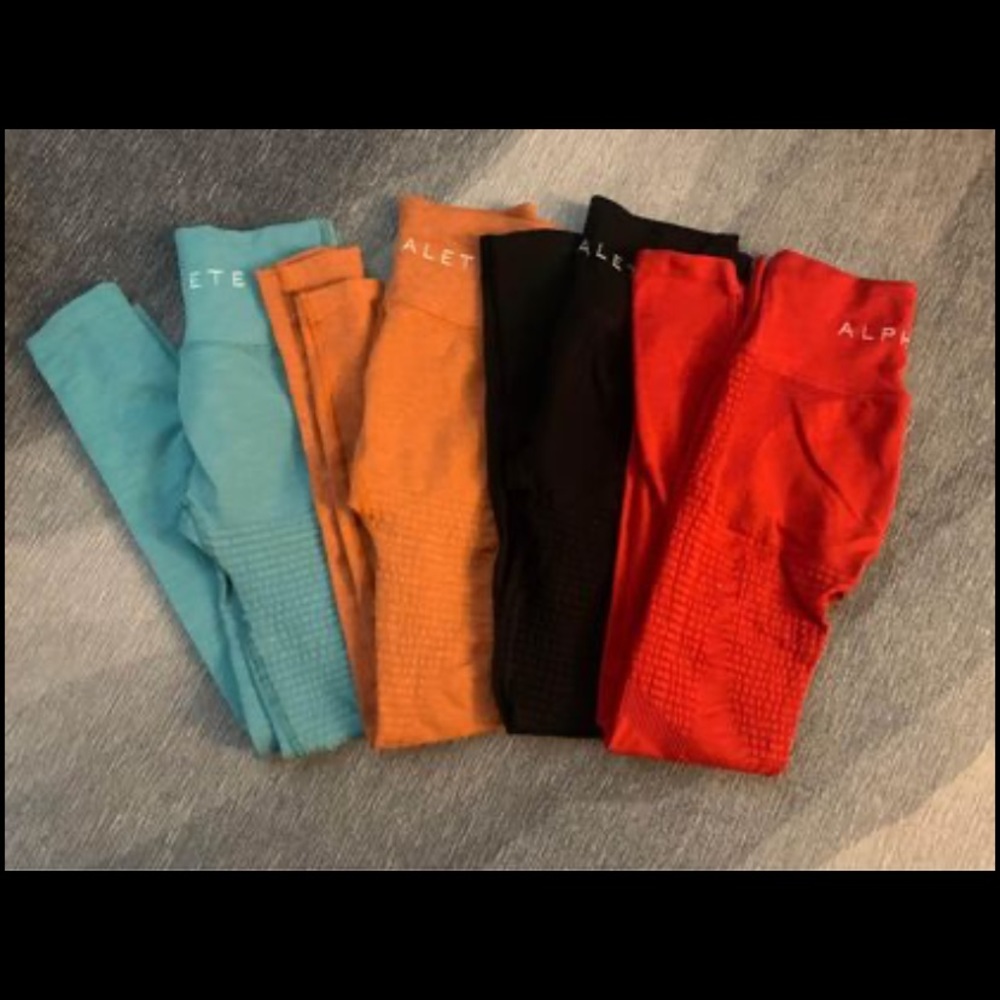 ALL FOUR Alphalete halo leggings